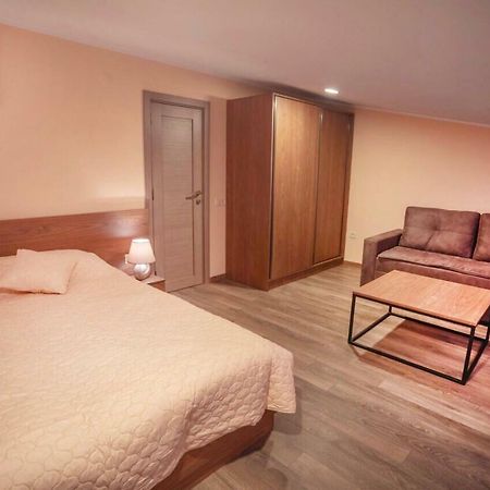 Mariele Apartment In The Heart Of Old Tiflis Exterior foto