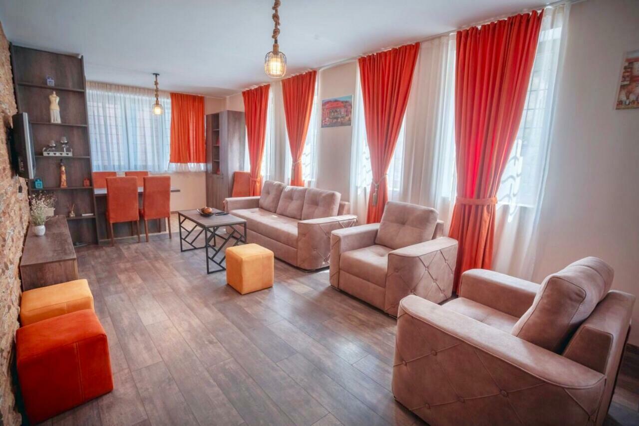 Mariele Apartment In The Heart Of Old Tiflis Exterior foto